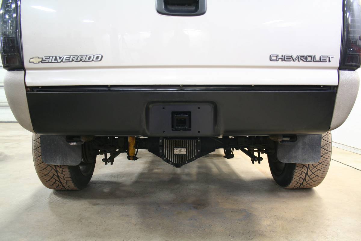 BHP BHP5000 Steel Roll Pan W/ License Plate Light Kit (1999 - 2007 Duramax) - Southern Diesel Supply