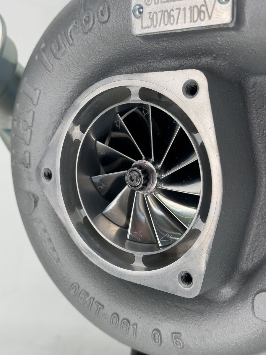 Calibrated Power / DuramaxTuner DM1351070303000 Stealth Mach 2 (67) Turbo (2001 - 2004 Duramax) - Southern Diesel Supply