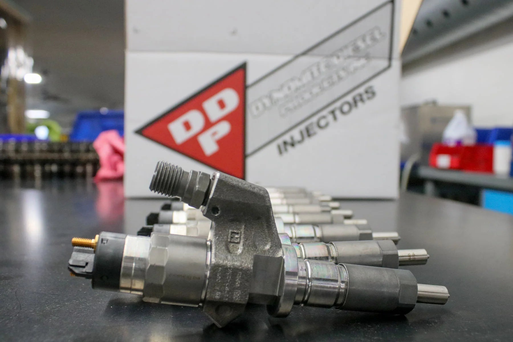 Dynomite Diesel DDPLB7 LB7 REMAN Injector Set (2001 - 2004 Duramax) - Southern Diesel Supply