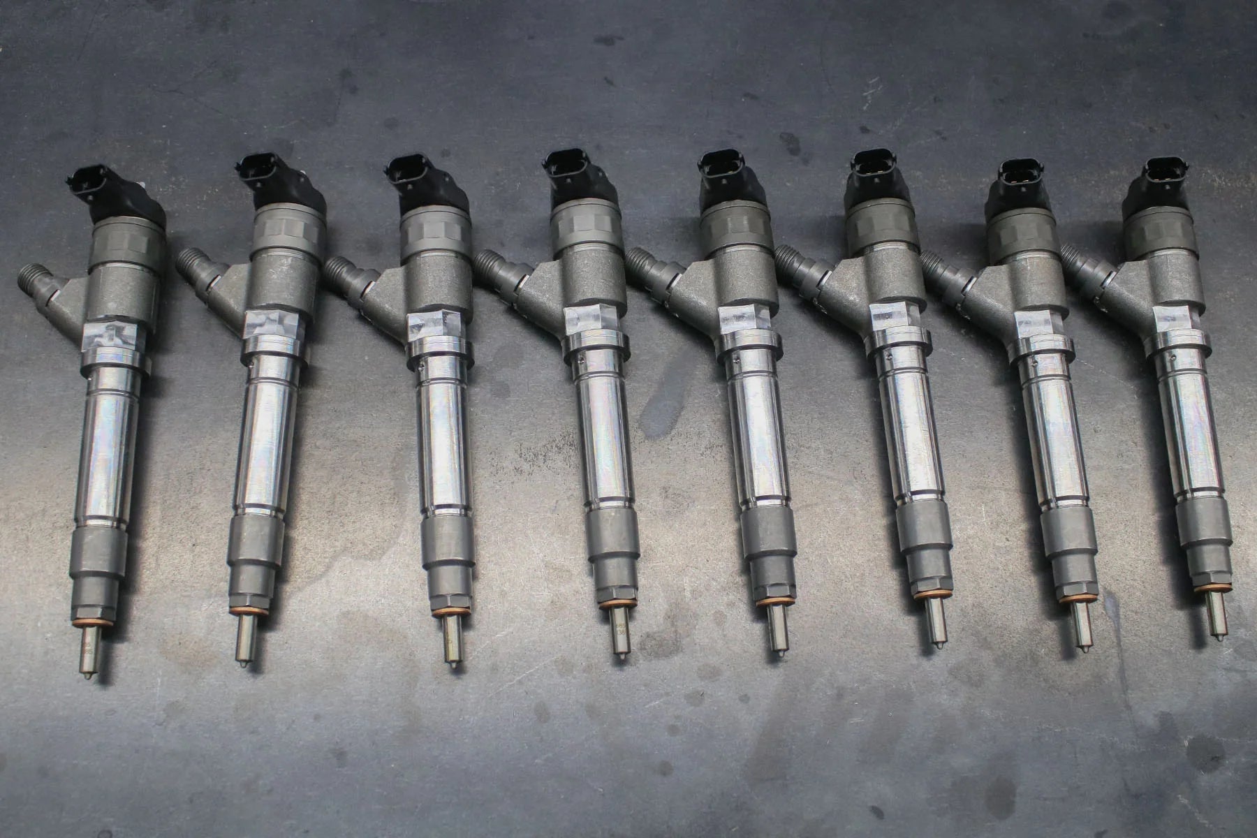Dynomite Diesel DDPNLBZ LBZ Brand New Injector Set (2006 - 2007 Duramax) - Southern Diesel Supply