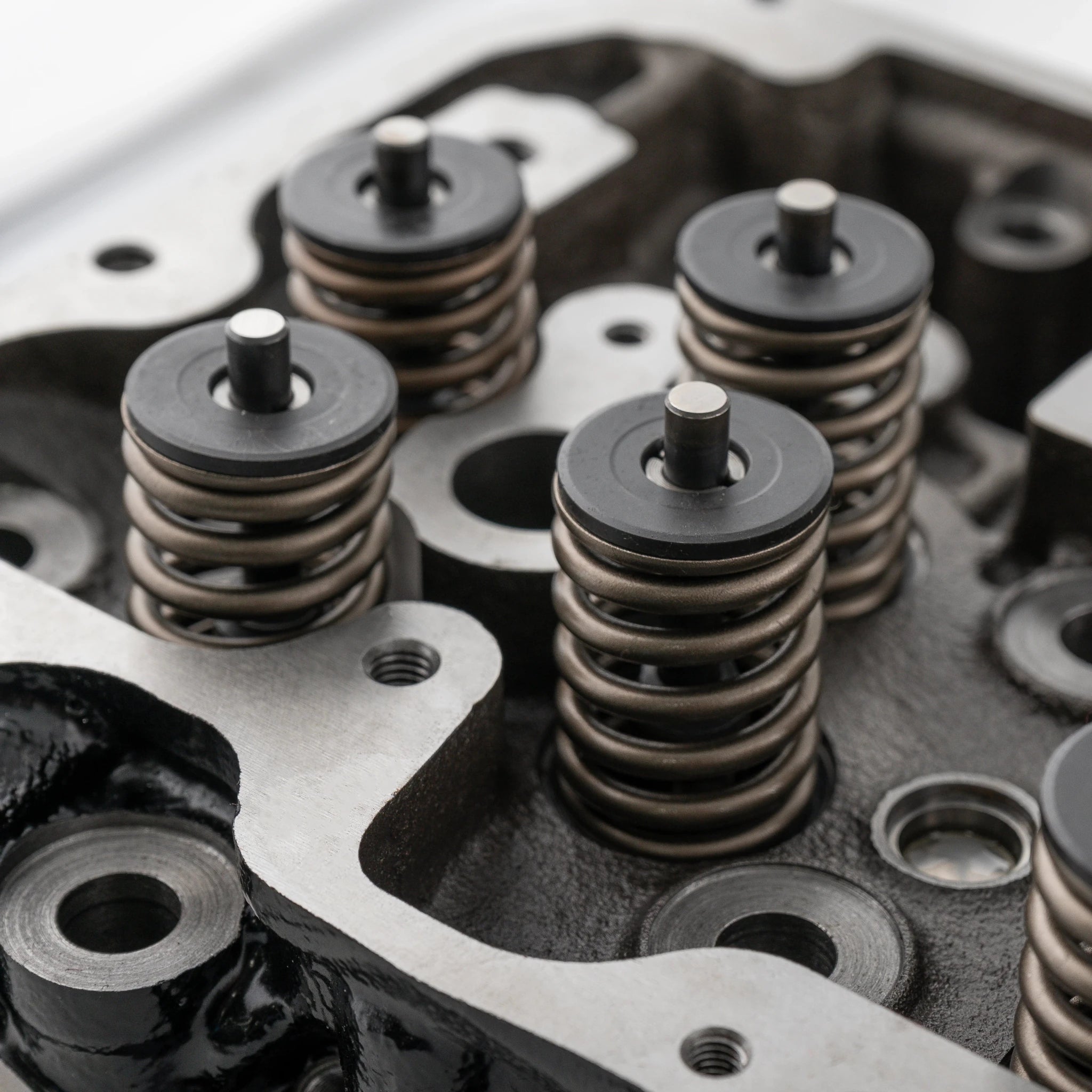 PPE 110100113 Cast Iron Ported Cylinder Head (2004.5 - 2010 Duramax) - Southern Diesel Supply