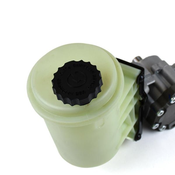 XDP XD737 Power Steering Pump New with Reservoir (2003 - 2010 Cummins) - Southern Diesel Supply