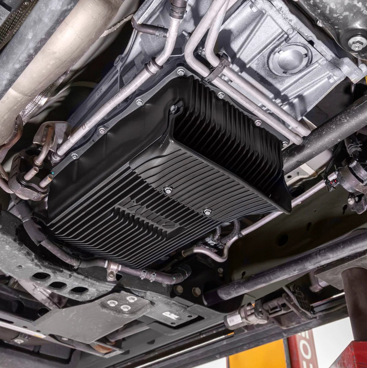 Banks Power 35148 - B Ram - Air Transmission Pan (2020 - 2025 Duramax) - Southern Diesel Supply