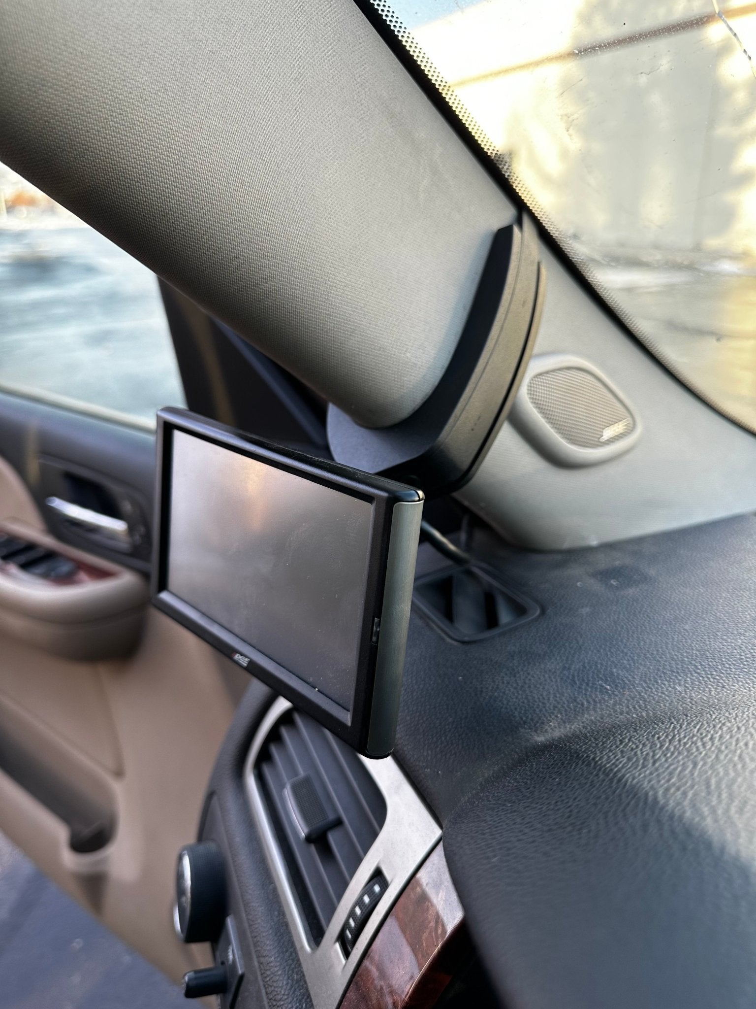 Edge Products 28603 CTS3 Pillar Display Mount (2007.5 - 2014 6.6L Duramax) - Southern Diesel Supply