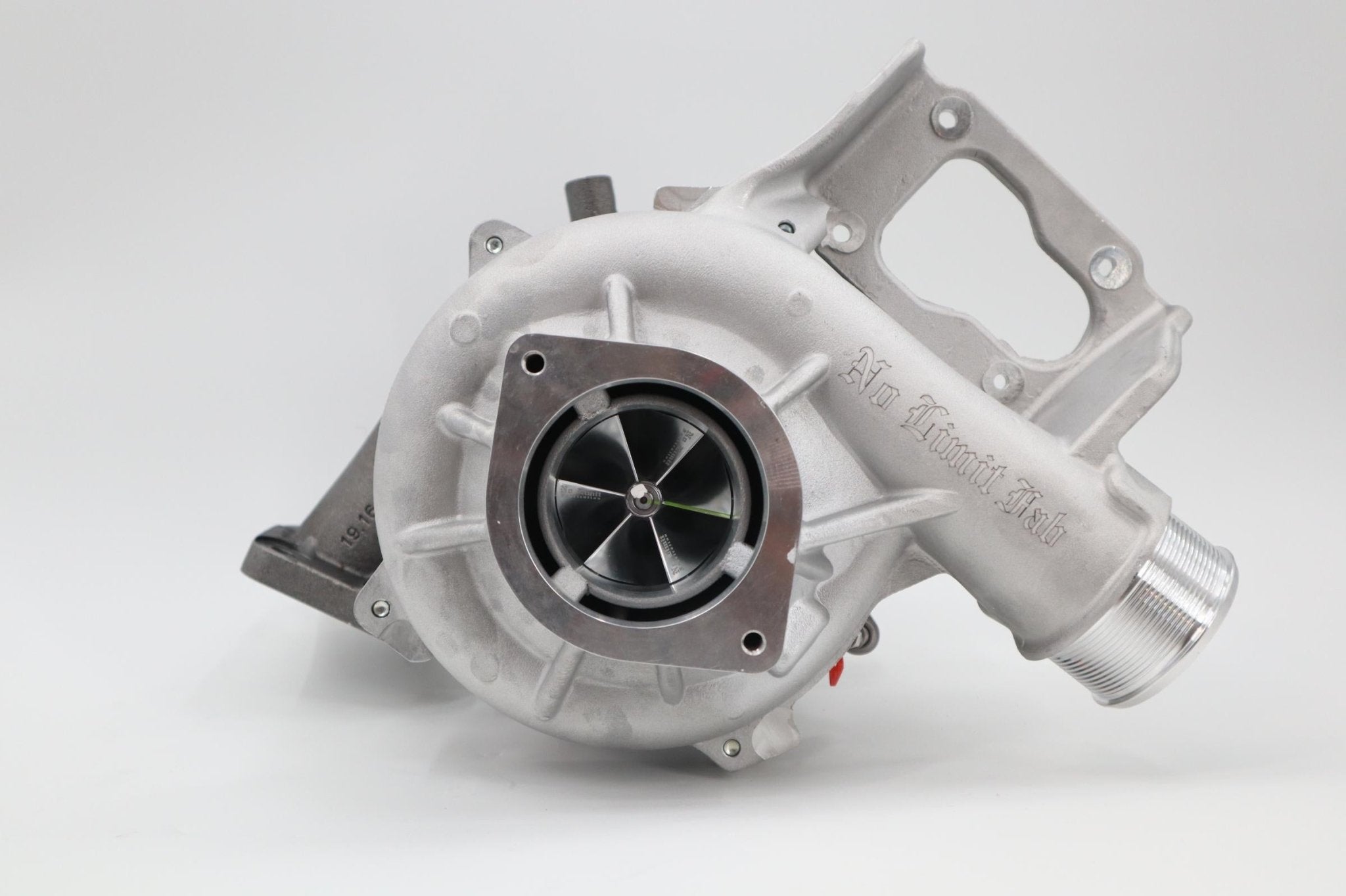 No Limit Fabrication GM Duramax L5P 63/67 VGT Turbo with 360 Thrust Bearing,Actuator Linkage and Gasket Kit No Limit Fabrication - Southern Diesel Supply