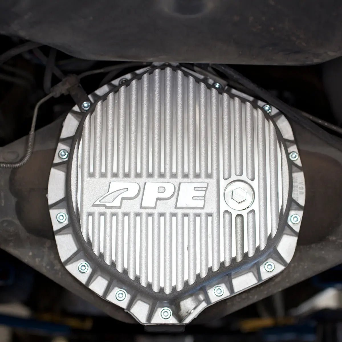 Pacific Performance Engineering | PPE AAM 11.5" - 14 - Bolt Heavy - Duty Cast Aluminum Rear Differential Cover (2001 - 2019 Duramax; 2003 - 2018 Cummins) - Southern Diesel Supply