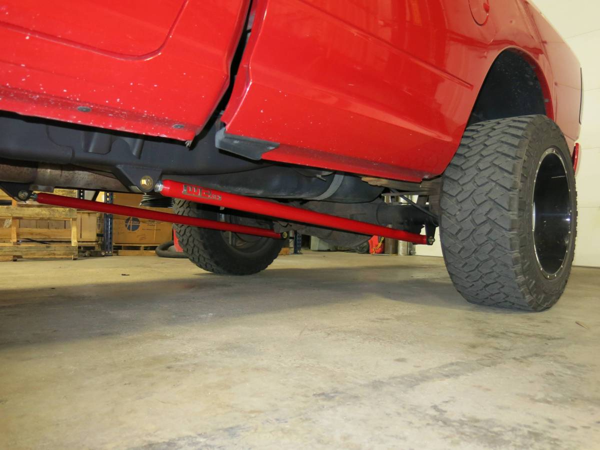 WCFab WCF100855 Dodge/Ford Universal 68" Traction Bar Kit - Southern Diesel Supply