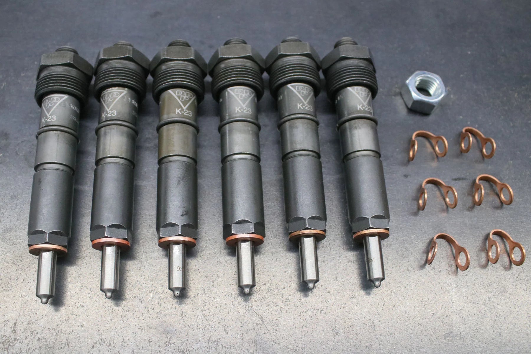 Dynomite Diesel 5.9L 12 Valve Stage Injector Set (1994-1998 Cummins)