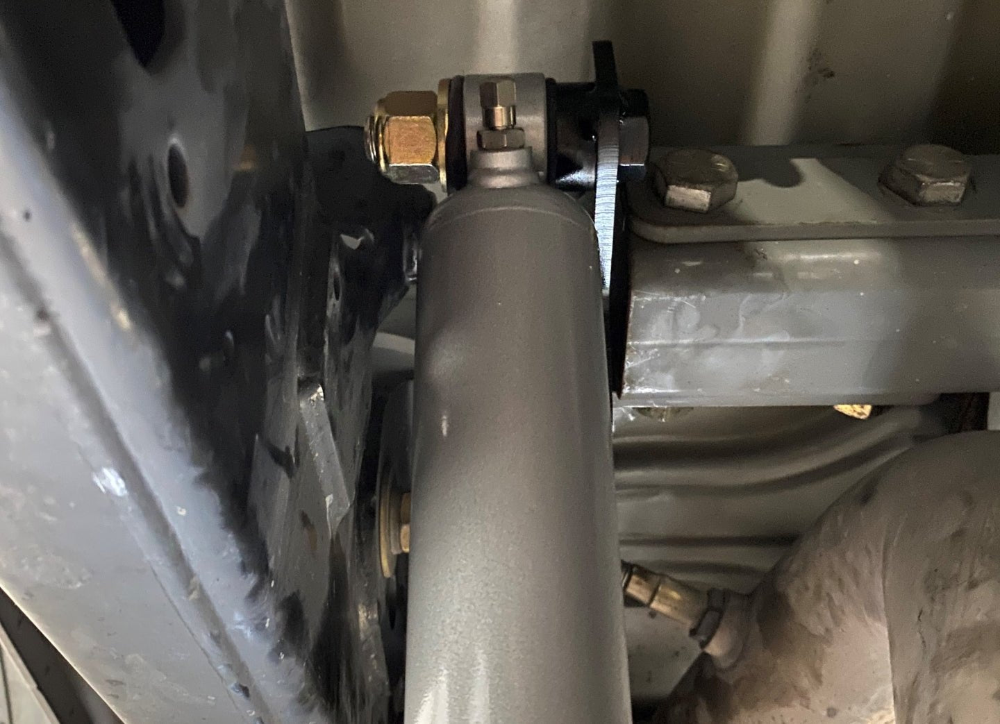 Wicked BWFIX1 B&W Hitch Shock Relocation Kit (2017 - 2022 Powerstroke) - Southern Diesel Supply
